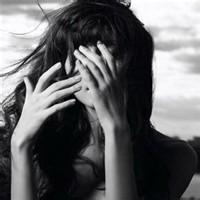 欧美头像女生伤感哭泣_WWW.TQQA.COM