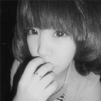 最新短发女生头像:可爱/戴眼镜_WWW.TQQA.COM