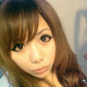 90后可爱大眼睛女生头像_WWW.TQQA.COM