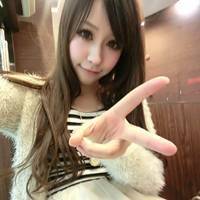 自搭情侣头像分开的一男一女:幸福就是我和你_WWW.TQQA.COM