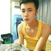 唯美阳光男生头像:怀念初恋和童年_WWW.TQQA.COM