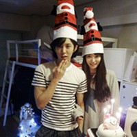 双人情侣头像一张全部:阳光爱上雨天_WWW.TQQA.COM