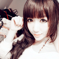 一个人伤感意境头像:听你说想我_WWW.TQQA.COM