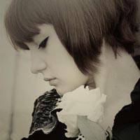 欧美女生头像复古风:爱了你瞎了眼_WWW.TQQA.COM