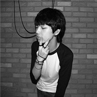 情侣头像一人一张_WWW.TQQA.COM