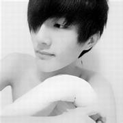 qq男生孤僻头像图片_WWW.TQQA.COM