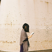 意境风长发女生qq头像:谁知道我们梦归何处_WWW.TQQA.COM