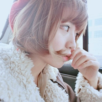 做你最乖的小黑猫:乖巧可爱的日系唯美女生头像_WWW.TQQA.COM