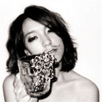 qq静态欧美女生头像_WWW.TQQA.COM