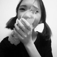 看见天上的微光:意境女生长发不带字qq头像_WWW.TQQA.COM