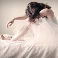 2017情感意境女生头像:许你一世承诺_WWW.TQQA.COM