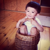 萌翻了的头像:可爱小孩萌图QQ头像_WWW.TQQA.COM