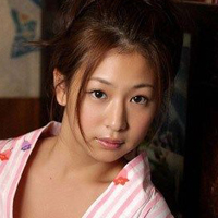 佐山彩香图片妩媚头像_WWW.TQQA.COM
