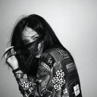 心里永远有一座城:欧美头像吧精选超拽欧美女头_WWW.TQQA.COM