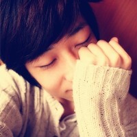 一个你:一颗心:不带字qq情侣头像一男一女2张_WWW.TQQA.COM