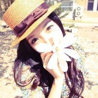 花季少女:戴帽子的唯美女生头像:超赞_WWW.TQQA.COM