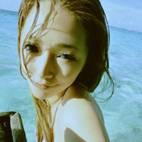 最美的其实不是爱情:夜店专场性感美女QQ头像_WWW.TQQA.COM