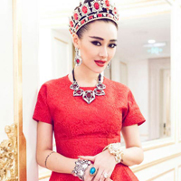 女神爱戴图片QQ头像_WWW.TQQA.COM