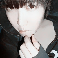 一人一边情侣QQ头像:男左女右_WWW.TQQA.COM