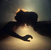 形影不离的幸福情侣QQ头像一对_WWW.TQQA.COM