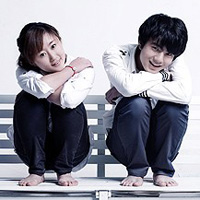 幸福情侣头像2个人一张图的:深蓝色的海洋_WWW.TQQA.COM