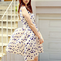 唯美长裙自然风:你不爱有人爱_WWW.TQQA.COM