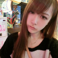 抱着小狗的可爱女生头像:卖萌是与身俱来的天赋_WWW.TQQA.COM