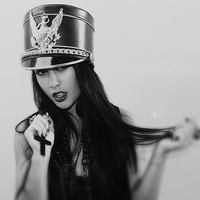 欧美头像女生超拽:愛情是神馬玩意:姐不稀罕_WWW.TQQA.COM