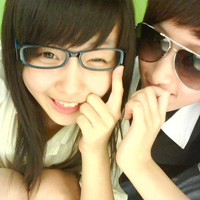 1左1右浪漫情侣QQ头像_WWW.TQQA.COM