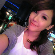 90后可爱大眼睛女生头像_WWW.TQQA.COM