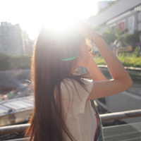 想念依旧:唯美意境风qq头像:一抹夕阳的美丽_WWW.TQQA.COM