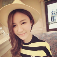 唯美长发森系女生头像:请离开我_WWW.TQQA.COM