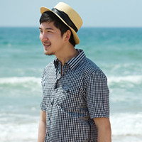 自搭QQ情侣头像:只不过想好好爱一个人_WWW.TQQA.COM