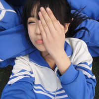 校服女子最美丽:可爱女生穿校服QQ头像_WWW.TQQA.COM