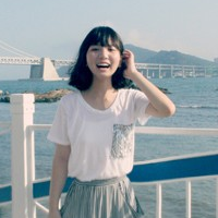 蓝色唯美qq头像意境海边女生:从此不难过_WWW.TQQA.COM