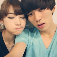 拥抱/牵手在一起的情侣头像_WWW.TQQA.COM