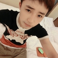 你有Ta幸福吗:超拽情侣头像一男一女:我有我们的_WWW.TQQA.COM