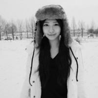 情若能自控:灰色女生带字头像:做一个孤独患者_WWW.TQQA.COM