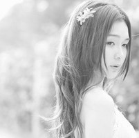 PS去色QQ伤感灰色头像:感情的戏我不会演_WWW.TQQA.COM