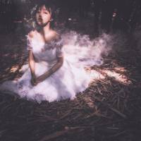 唯美清新女生侧面头像:多少爱不能重来_WWW.TQQA.COM