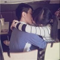 情侣一图双人头像:尽全力爱到底_WWW.TQQA.COM