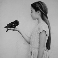 欧美霸气女生头像:谁能取代你的地位_WWW.TQQA.COM