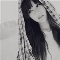 灰色头像:唯美系:长发容颜美_WWW.TQQA.COM
