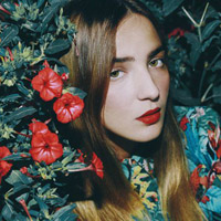 欧美气质复古女头像@_WWW.TQQA.COM