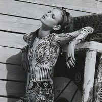 欧美霸气女生头像:谁能取代你的地位_WWW.TQQA.COM