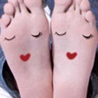 情侣头像左一右唯美:深爱的人明天就要嫁别人_WWW.TQQA.COM