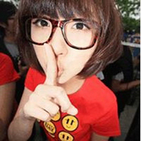 一个你:一颗心:不带字qq情侣头像一男一女2张_WWW.TQQA.COM