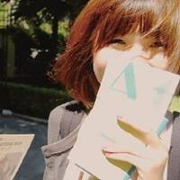 唯美头像小清新:手中花离人泪_WWW.TQQA.COM