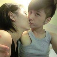 2人一张的情侣头像一对2张:属于他们的幸福_WWW.TQQA.COM