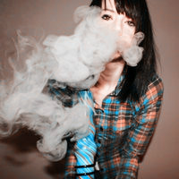 2张一对一男一女情侣头像_WWW.TQQA.COM